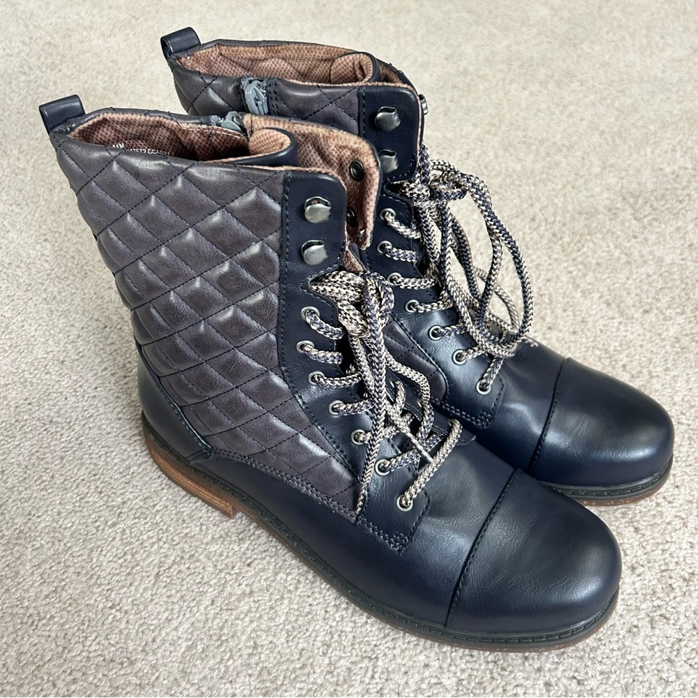 BOC Colbie Block Quilted Heel Boot Combat Boot Women's Size 11 Side Zip EUC